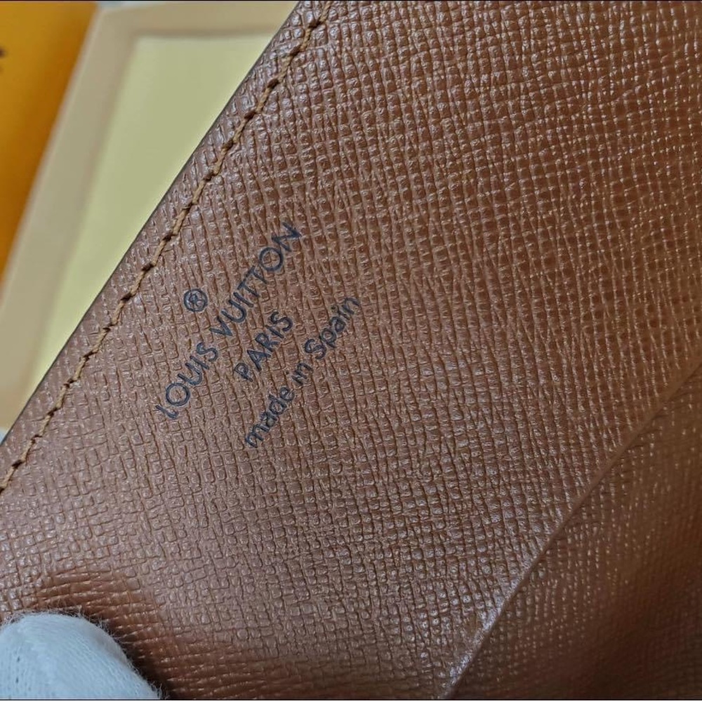 Traded Louis Vuitton Card holder wallet - Picture 3 of 5